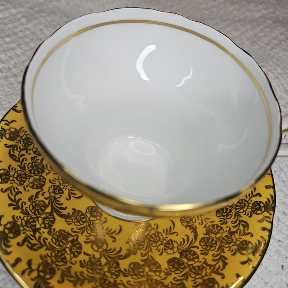 Aynsley England Bone China Cup and Saucer YELLOW GOLD White Gold RARE - Picture 9 of 16